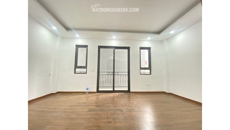 NHÀ GẦN PHỐ TRẦN QUANG DIỆU 6 TẦNG THANG MÁY XÂY MỚI_33m2_GẦN Ô TÔ_2 THOÁNG, hơn 10 tỷ